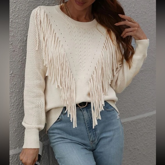 Cozy fringe detail sweater top - Picture 5 of 16